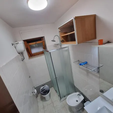 Casa Al Lago מונטפיאסקונה